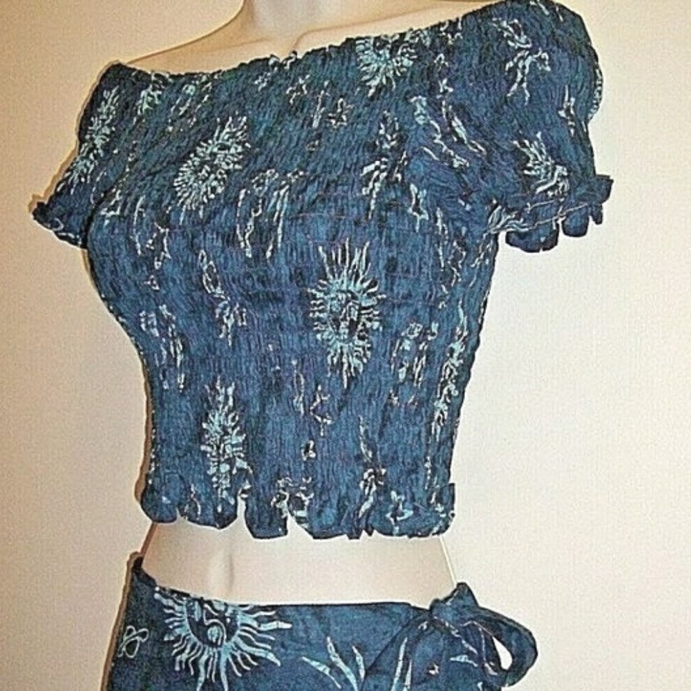 Vintage Rare 2 Pc Celestial Sexy Summer Fun Fashion Top Wrap Long Skirt Set